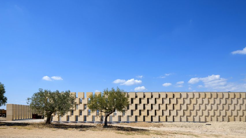Domaines Ott winery by Carl Fredrik Svendstedt Architect