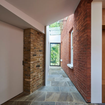 Link Building, Southwark, by Powell Tuck Associates