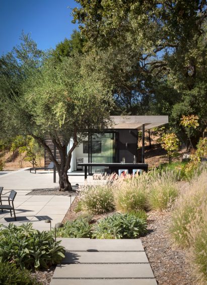 Dry Creek Pool House by Ro Rockett Design