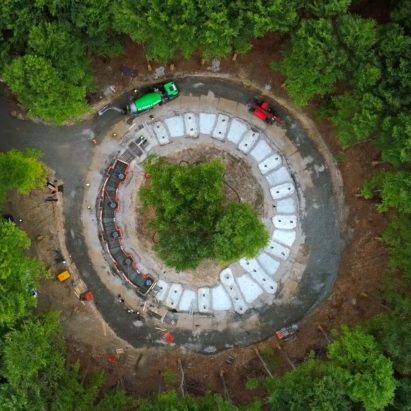 Watch EFFEKT’s spiralling observation tower being built in Denmark