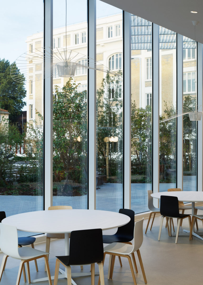 Fiduciary Centre of the Banque de France Jean Paul Viguier