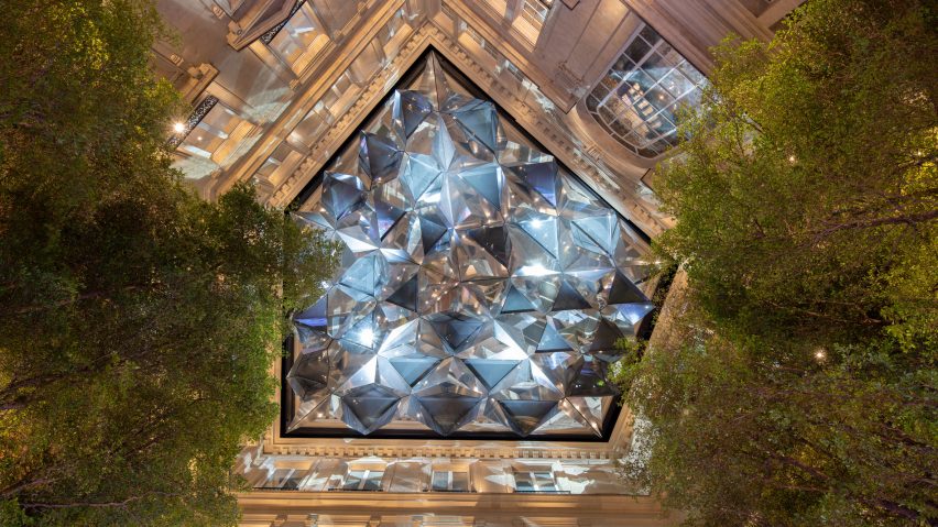 Foster + Partners' unveils Apple Store on Champs-Élysées in Paris
