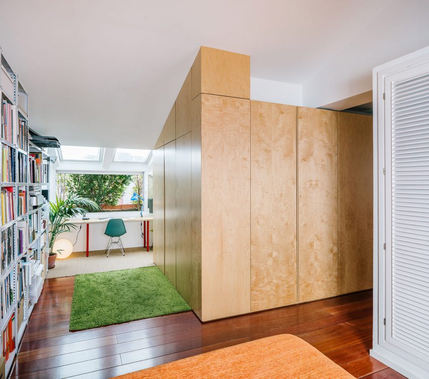 Interior shot of G House in Madrid by Gon Architects