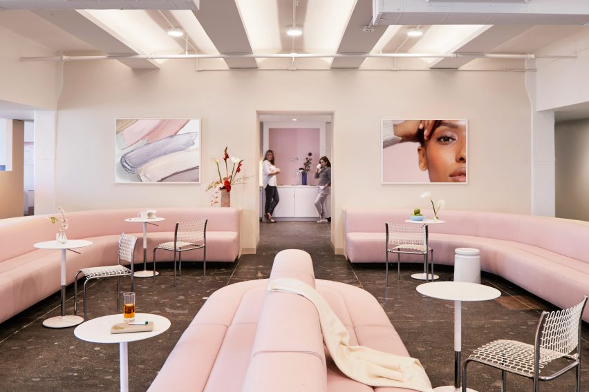 Glossier HQ by Rafael de Cárdenas