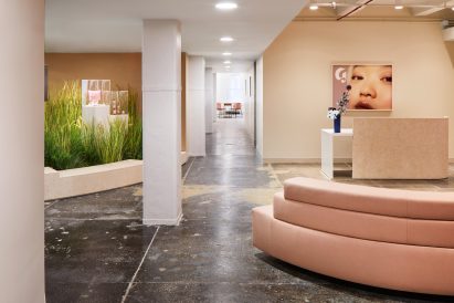 Glossier HQ by Rafael de Cárdenas