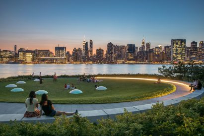 Hunter's Point by SWA/Balsley and Weiss Manfredi