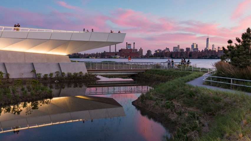 Hunter's Point by SWA/Balsley and Weiss Manfredi