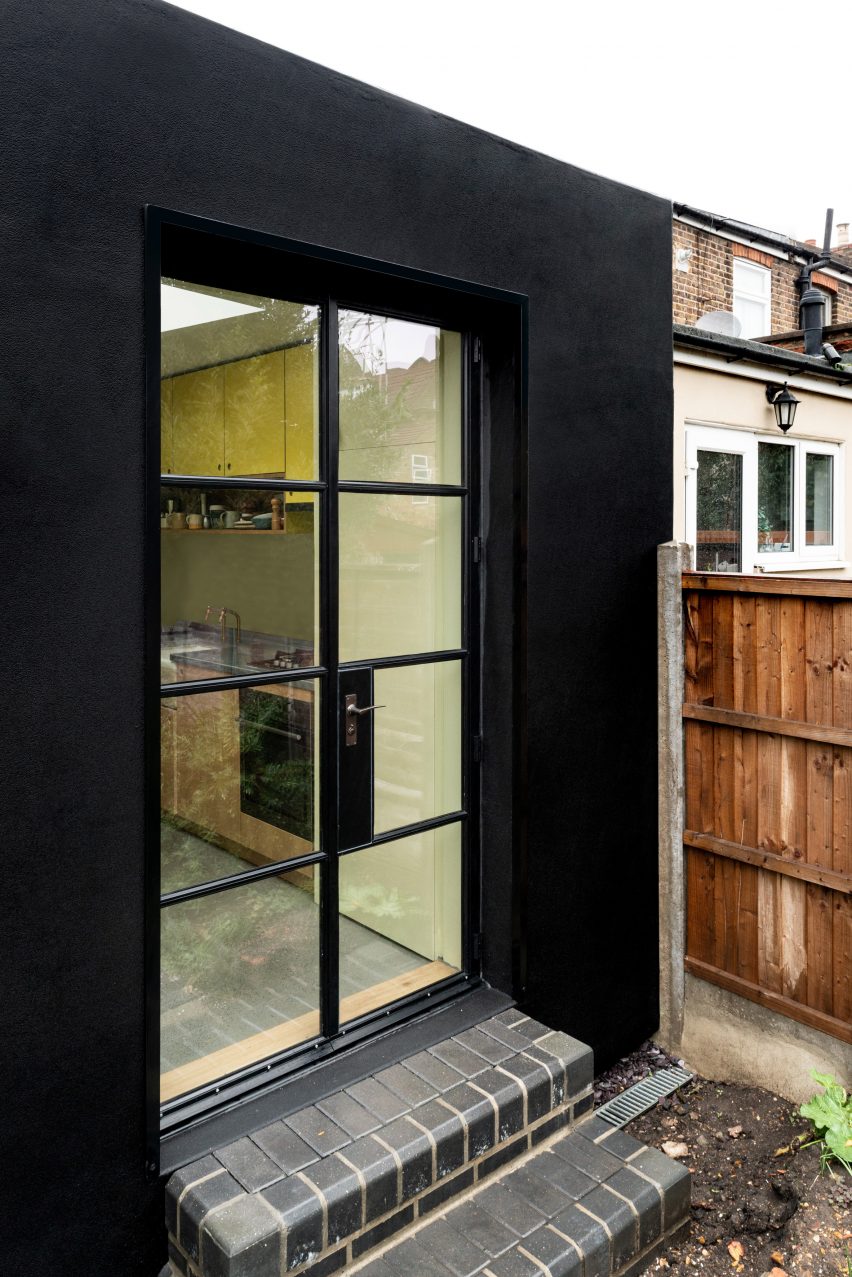 Janus House extension in London by Office S&M