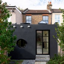 Janus House extension in London by Office S&M