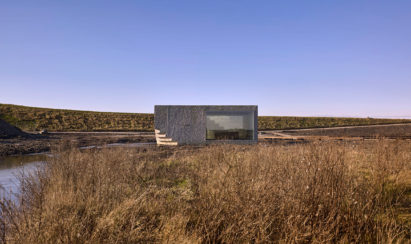 Regional centre Levensstrijdweg in The Netherlands by Rink Tilanus
