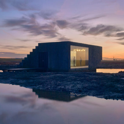 Regional centre Levensstrijdweg in The Netherlands by Rink Tilanus