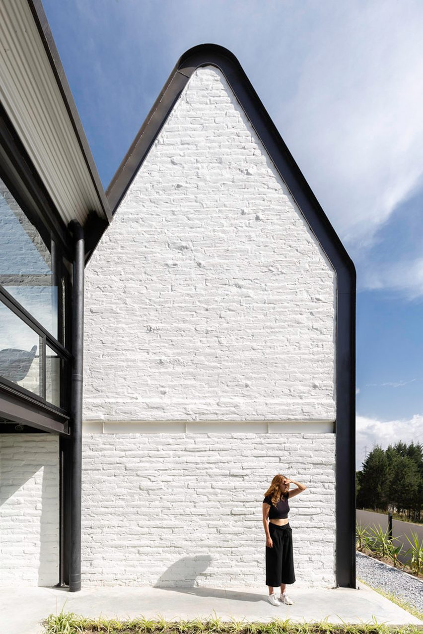 Little Roofs by Estudio Felipe Escudero
