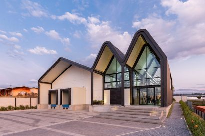 Little Roofs by Estudio Felipe Escudero