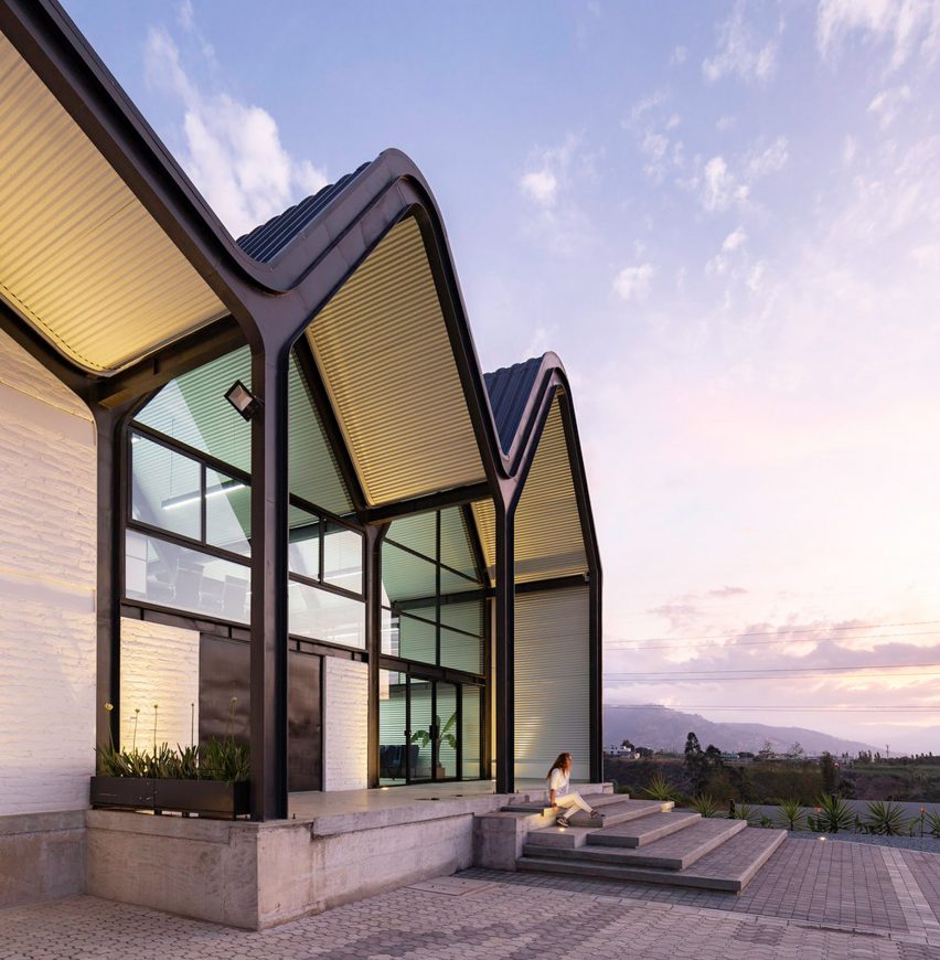 Little Roofs by Estudio Felipe Escudero