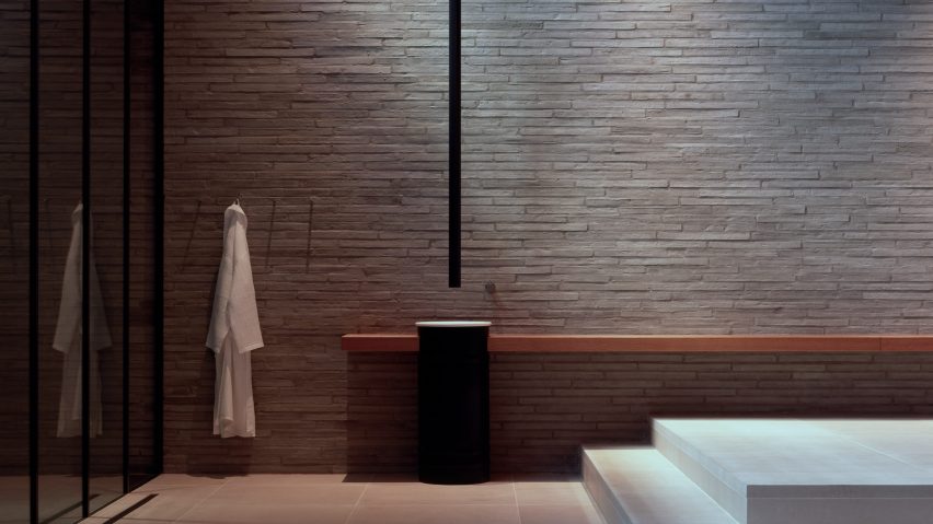 Richard Bell Architecture creates minimalist spa beneath London home