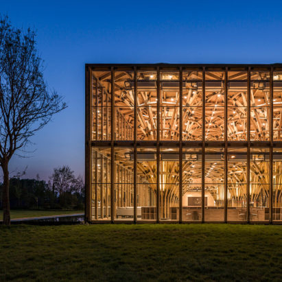Longfu Life Centre, Henan province, by LUO Studio