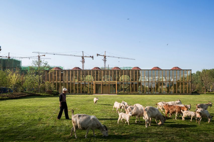 Longfu Life Experience Centre in the Henan Province of China by LUO Studio