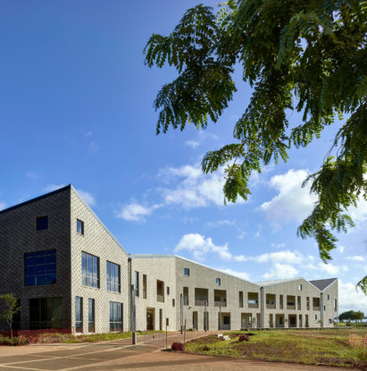 Administration and Allied Health Building at University of Hawaii by Perkins + Will