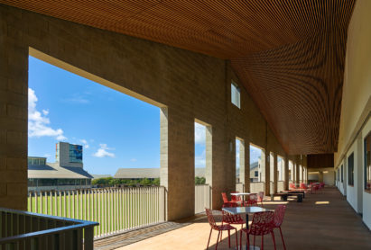 Administration and Allied Health Building at University of Hawaii by Perkins + Will