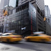 Nike New York flagship House of Innovation 000