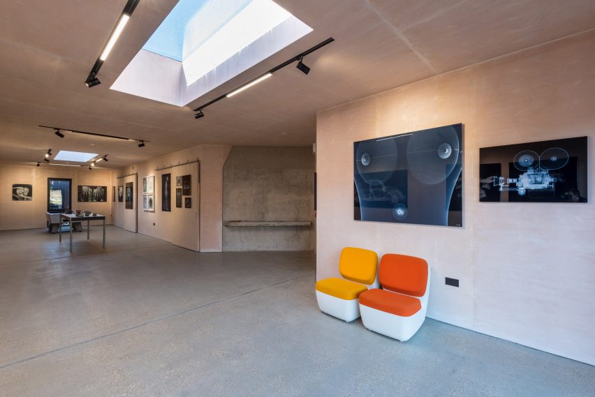 Process Gallery for British photographer Nick Veasey by Guy Holloway