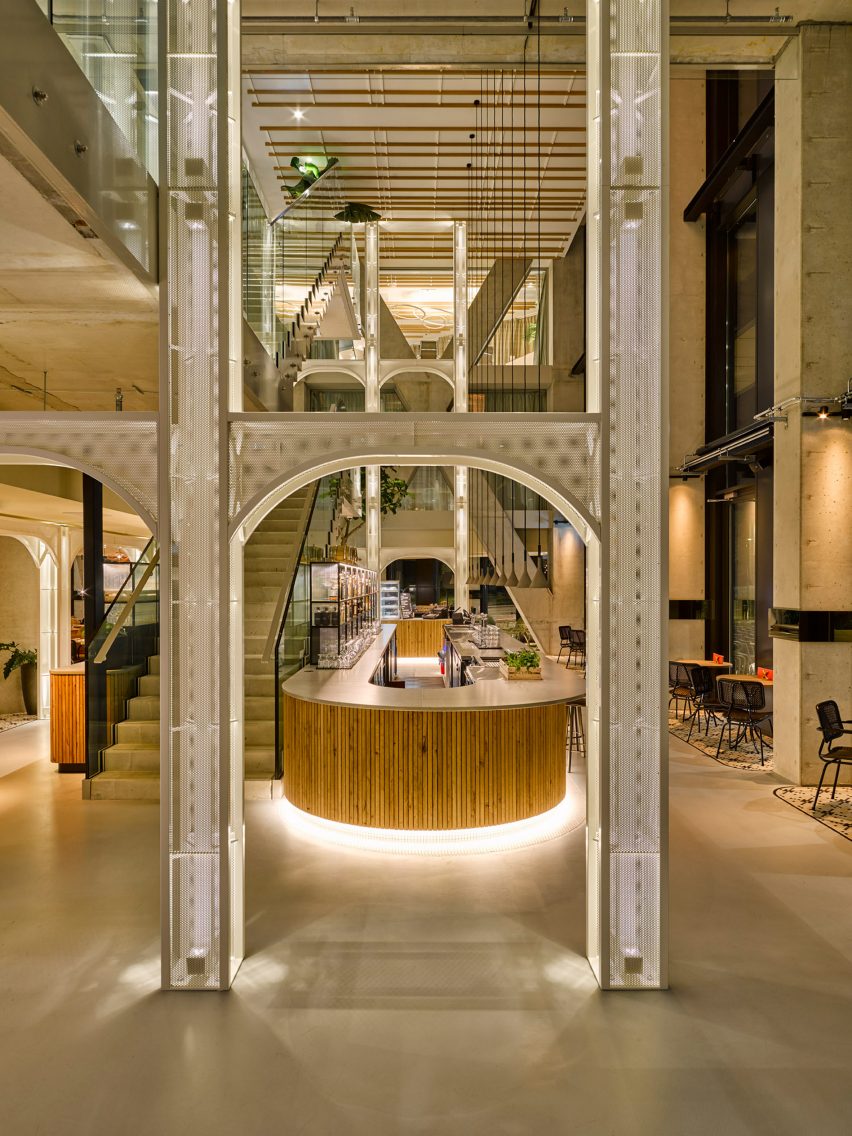 Conran and Partners creates sustainable luxury hotel in Amsterdam