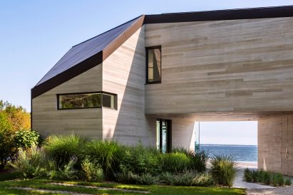 Red Creek Road Residence by Marvel Architects