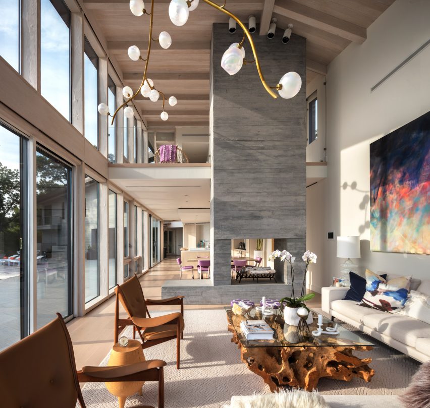 Red Creek Road Residence by Marvel Architects