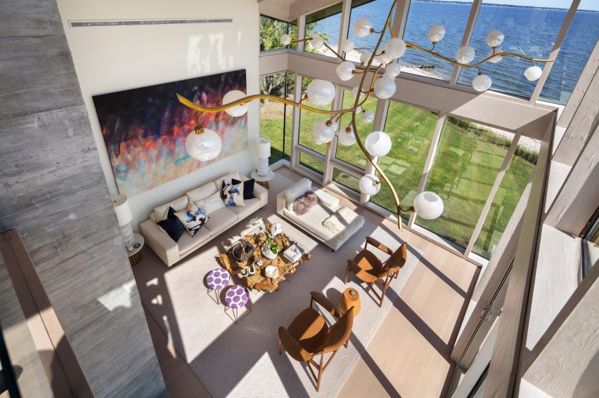 Red Creek Road Residence by Marvel Architects
