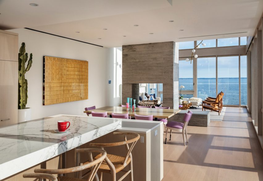 Red Creek Road Residence by Marvel Architects