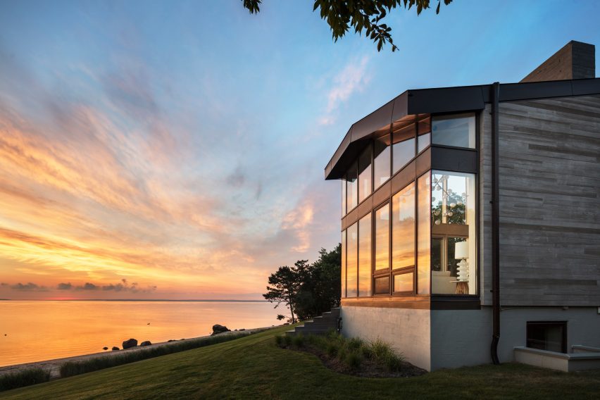 Red Creek Road Residence by Marvel Architects
