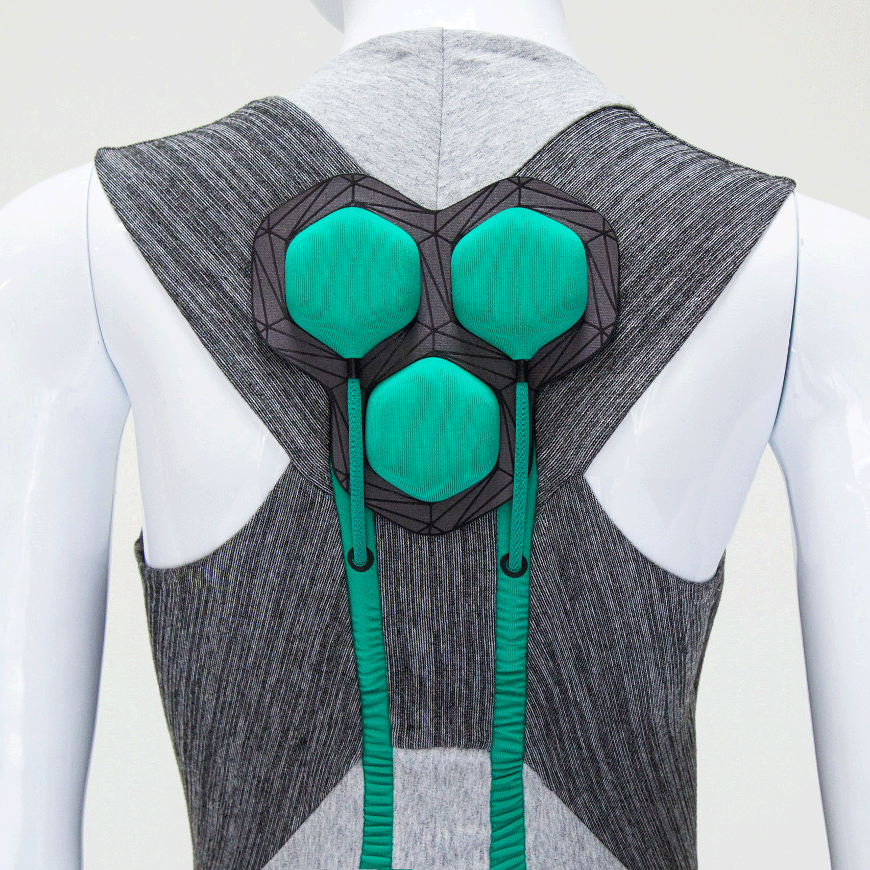Fabric-covered gadgets: Aura Powered Clothing