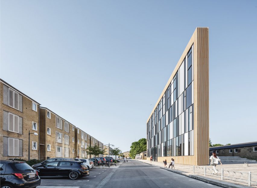 COBE's wedge-shaped library references its modernist surroundings