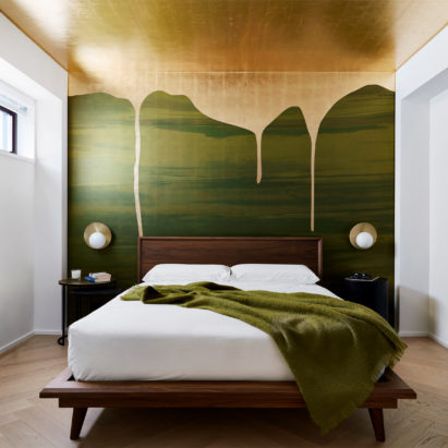 Dezeen's top 10 home interiors of 2018: Chelsea Pied-à-Terre