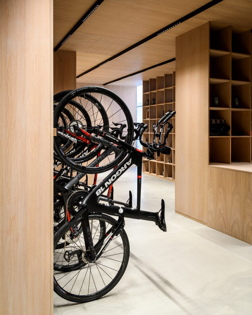 United Cycle Lab & Store by Johannes Torpe Studios