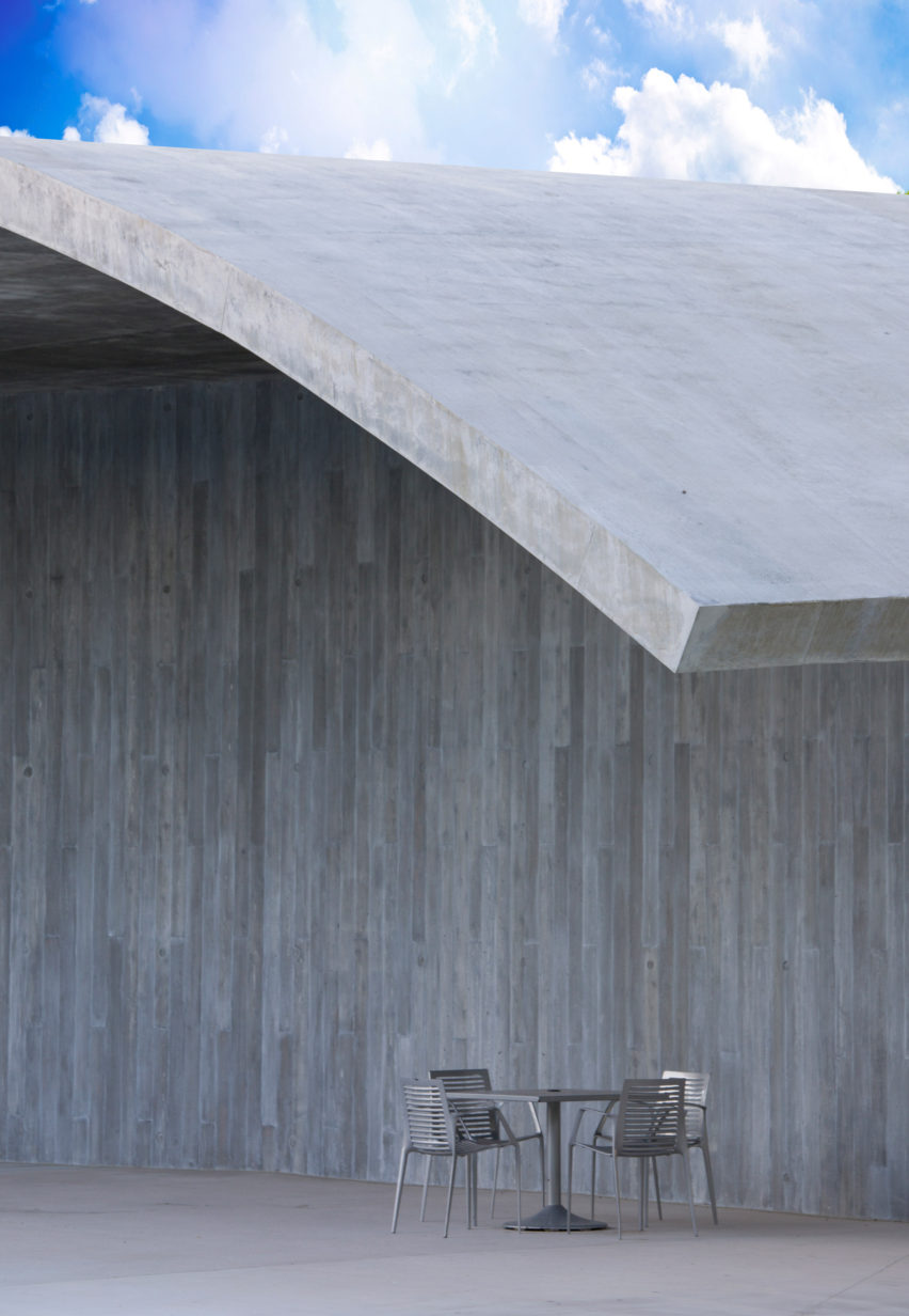 University of Miami School of Architecture by Arquitectonica
