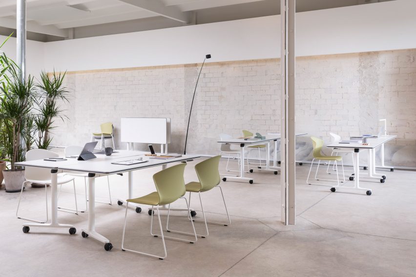 Whass chair by Actiu