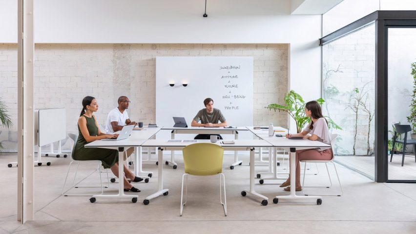 Whass chair by Actiu