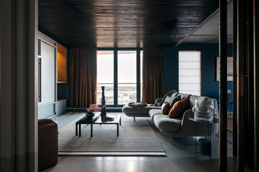 1906 apartment by Amber Road