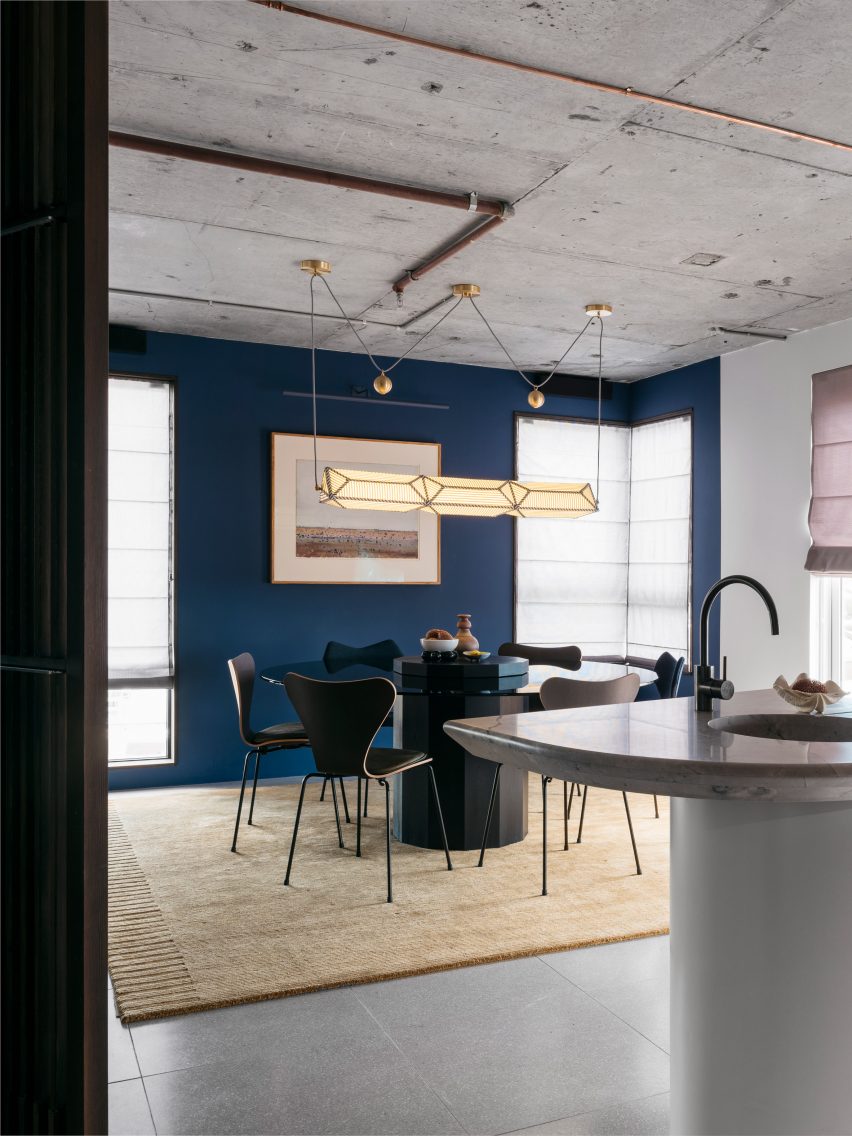 1906 apartment by Amber Road