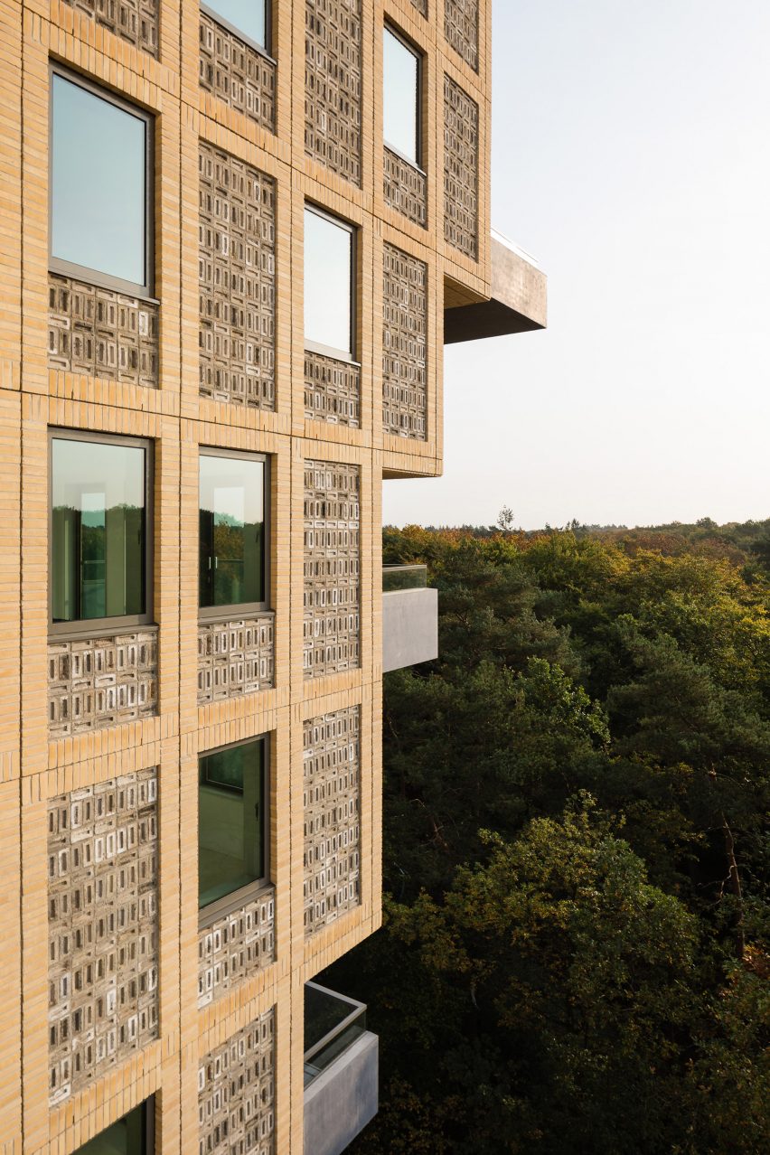 Belvedere tower in the Netherlands by René van Zuuk Architekten