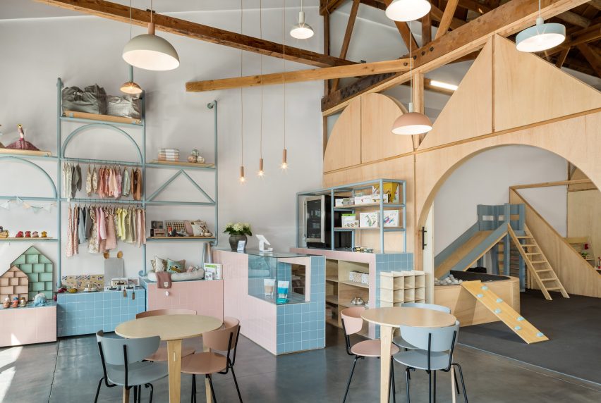 Big and Tiny co-working space and kindergarten by Zooco Estudio