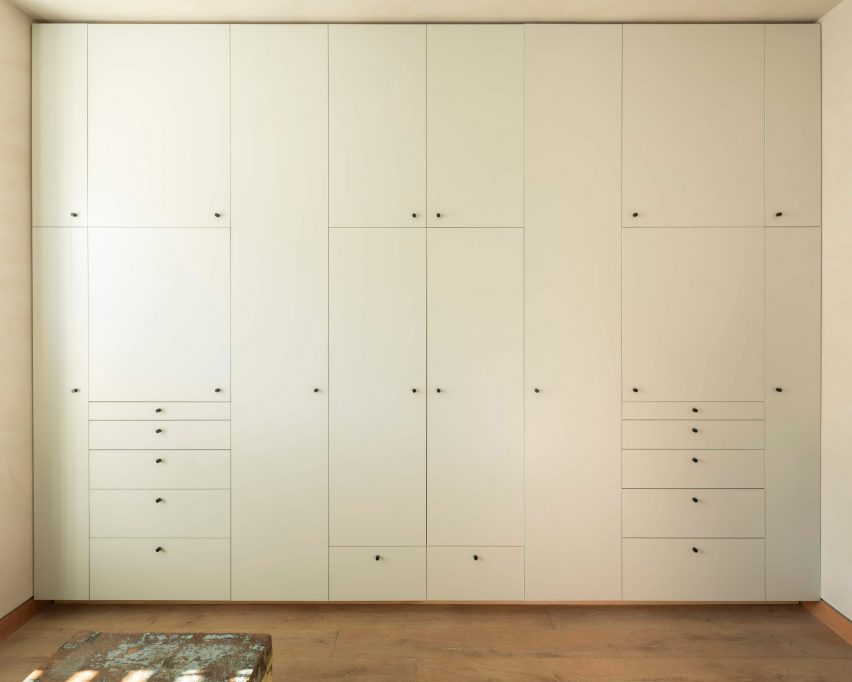 Birch and Clay Refugio by Rise Design Studio
