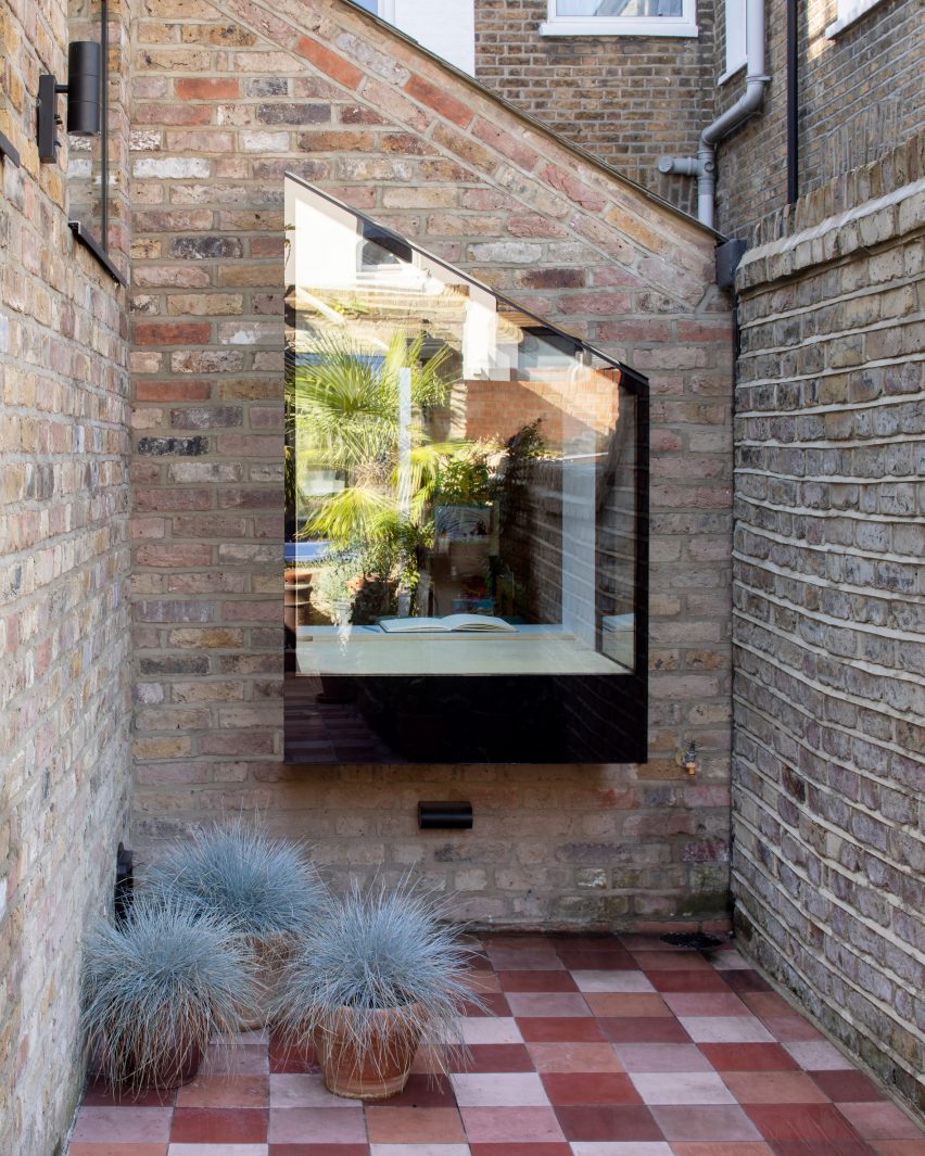Birch and Clay Refugio by Rise Design Studio
