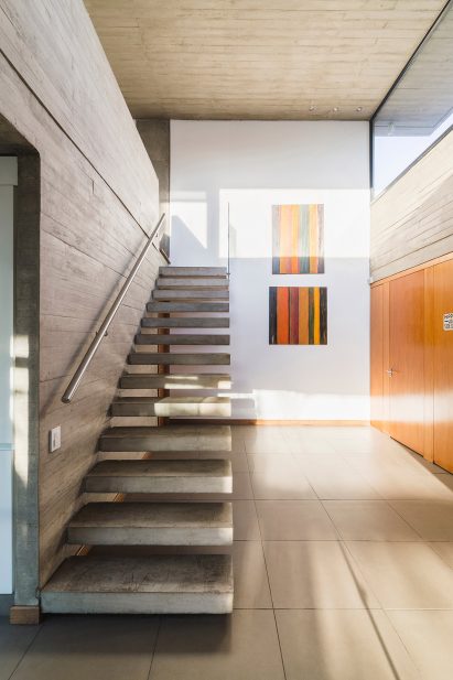 House CA by Pablo Gagliardo