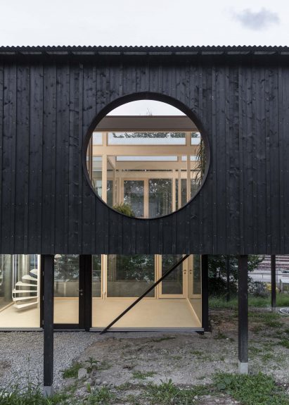 Casa CCFF by Leopold Banchini Architects in Lancy, Switzerland