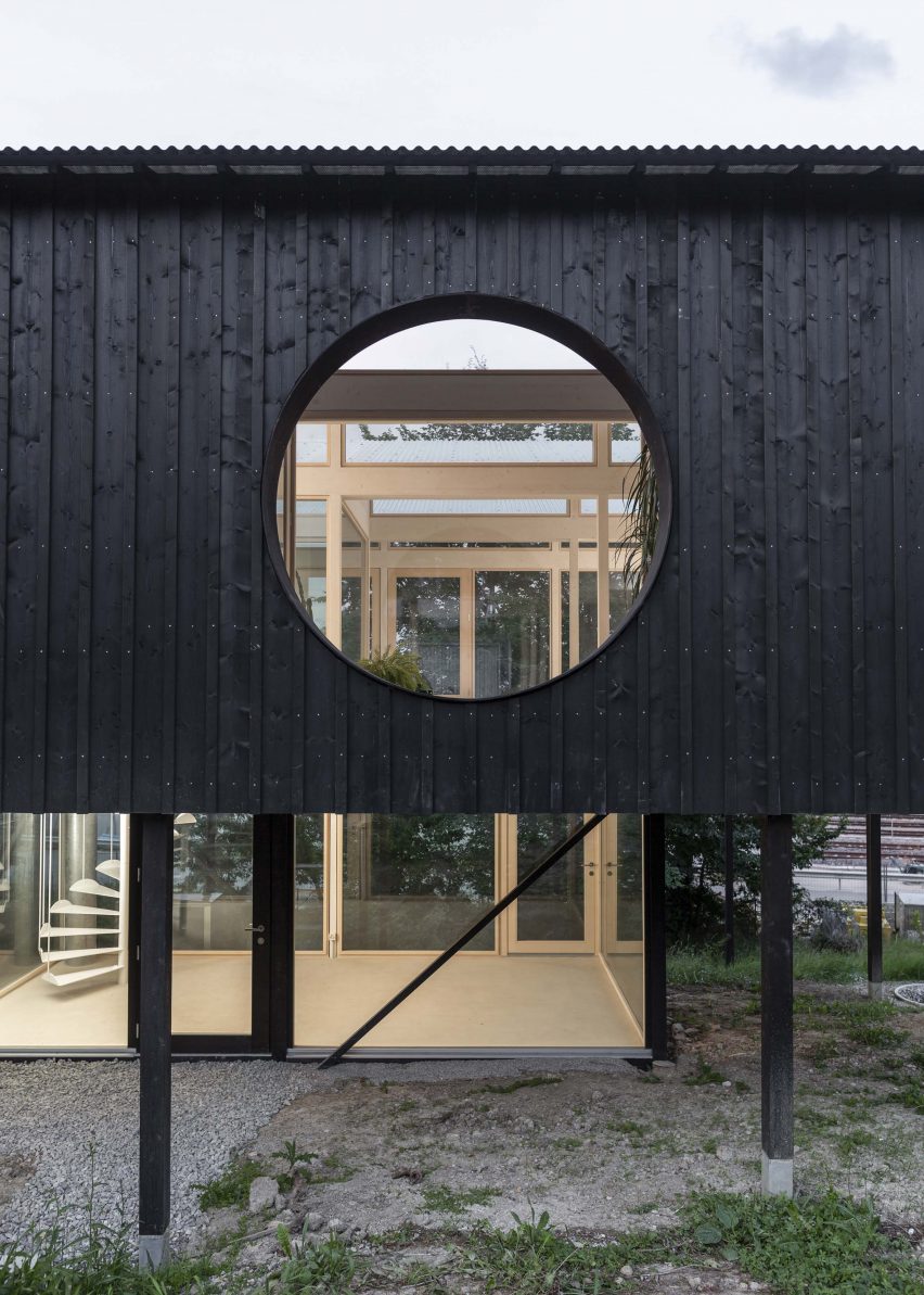 Casa CCFF by Leopold Banchini Architects in Lancy, Switzerland