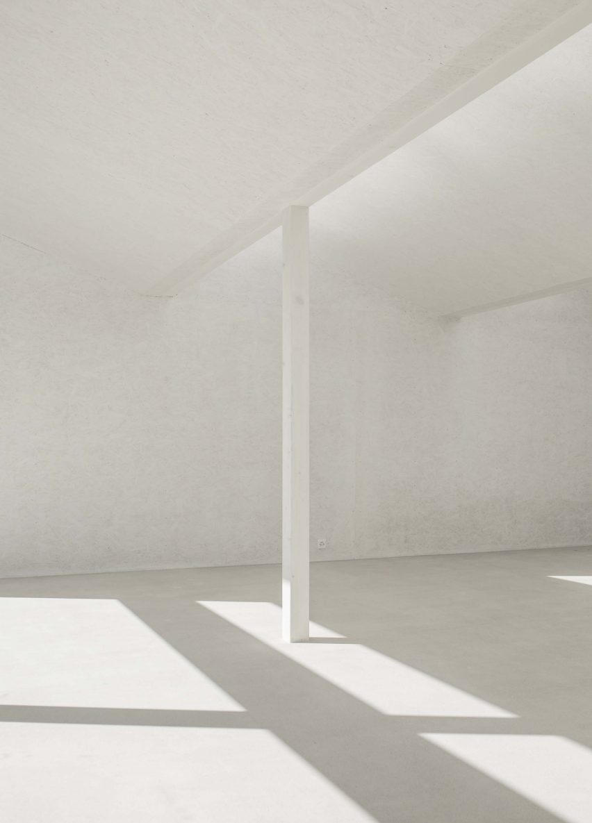 Casa CCFF by Leopold Banchini Architects in Lancy, Switzerland