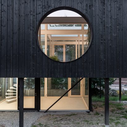 Casa CCFF by Leopold Banchini Architects in Lancy, Switzerland