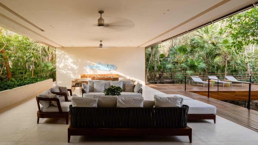 Casa Cozumel by Sordo Madaleno Arquitectos